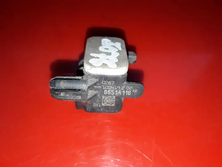 Mitsubishi ASX (2010 - 2016) 8651A116 Датчик удара SRS — фото 4