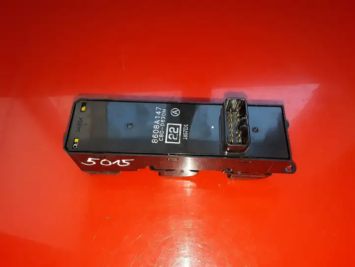 Citroen C-Crosser (2007 - 2013) 8608A147 Кнопка стеклоподъемников — фото 5