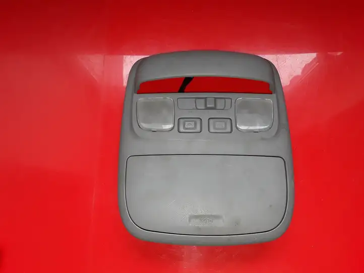 Hyundai Trajet (2000 - 2004) 928003A100 Передняя подсветка — фото 1