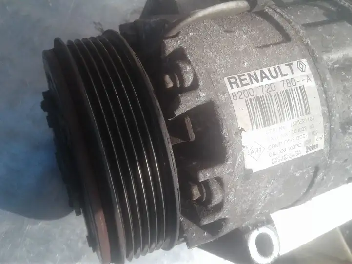 Renault Laguna III (2007 - 2015) 8200720780 Компрессор (насос) кондиционера воздуха — фото 2