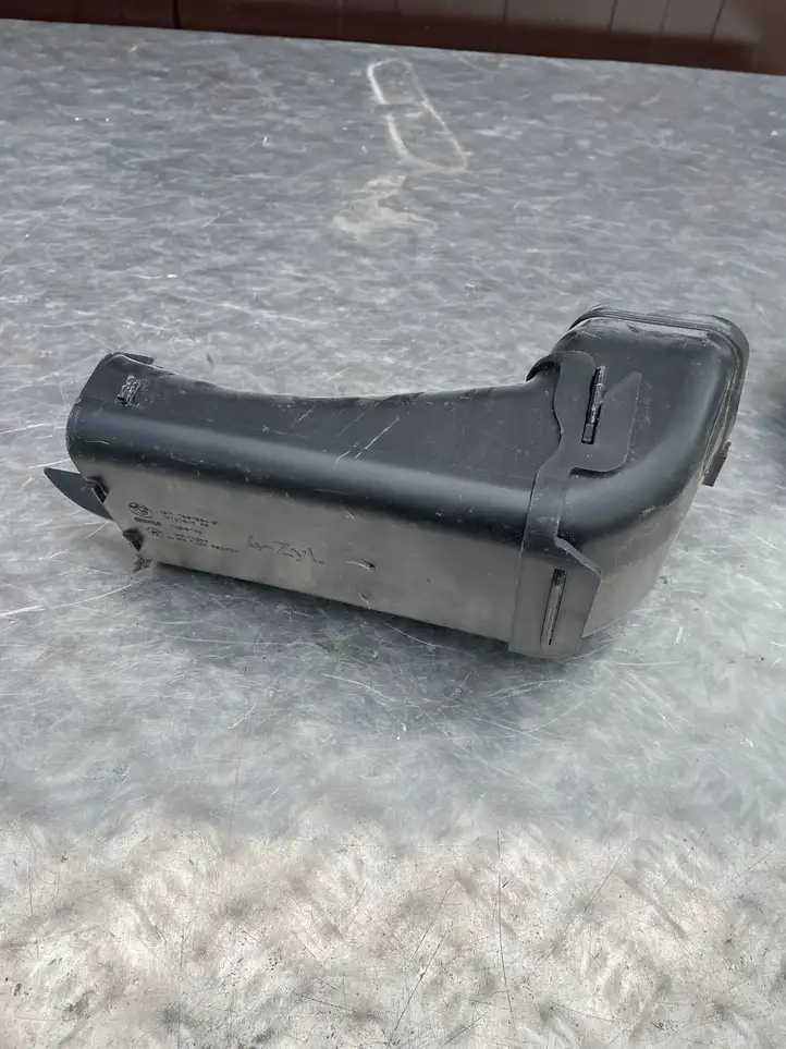 BMW 3 F30 F35 F31 (2012 - 2018) 70516743 Детали воздухозаборника — фото 2
