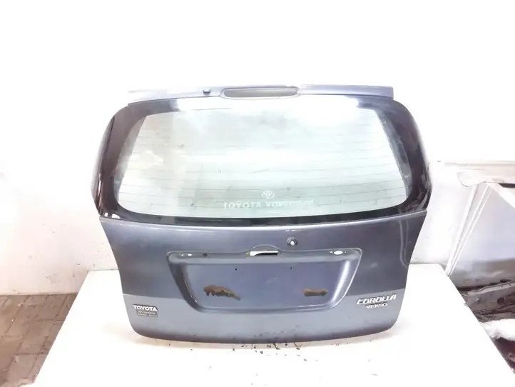 Toyota Corolla Verso E121 (2001 - 2004) Крышка багажника — фото 2