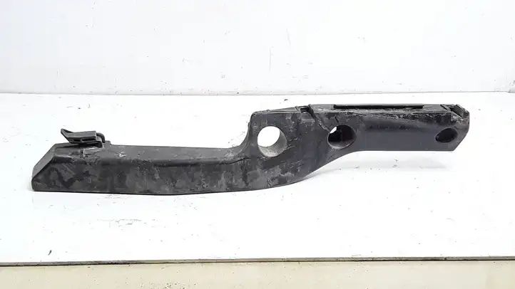 Toyota Avensis Verso (2001 - 2004) 5211644060 Кронштейн переднего бампера — фото 1
