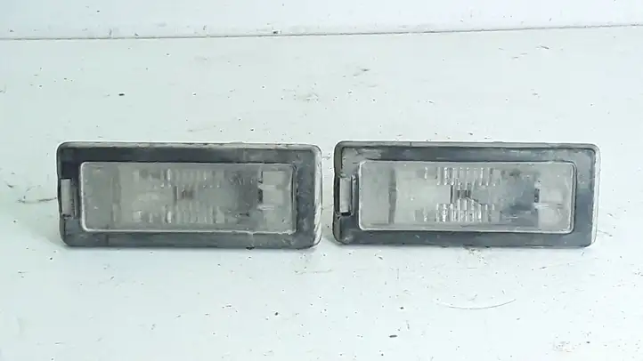 Renault Espace - Grand espace IV (2004 - 2014) 8200013571 Подсветка номера — фото 1