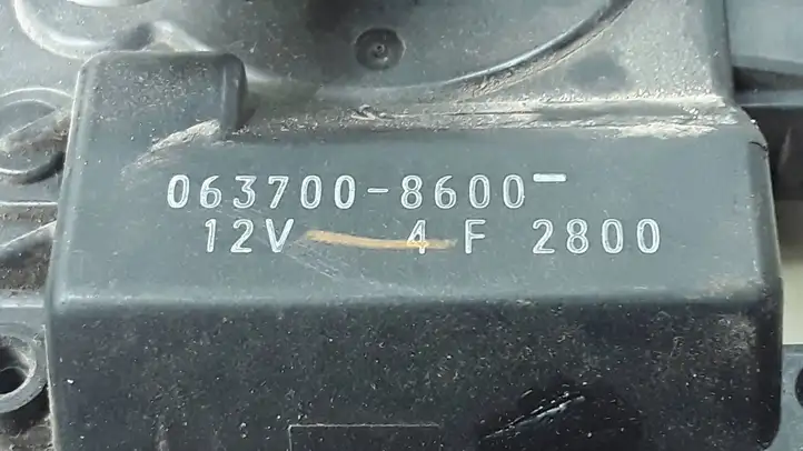 Toyota Avensis Verso (2001 - 2004) 0637008600 Двигатель задвижки потока воздуха — фото 2
