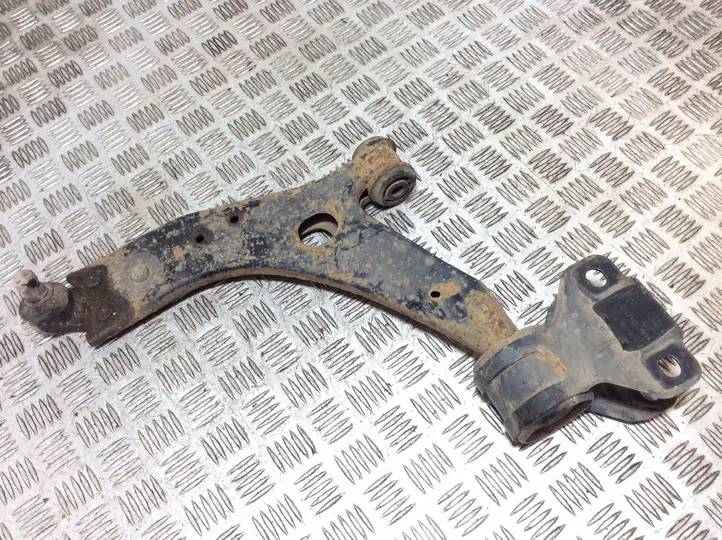 Ford Focus    Вилы