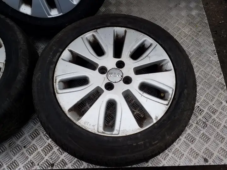 Kia Rio   529101W300 Обод (ободья) колеса из легкого сплава R 16
