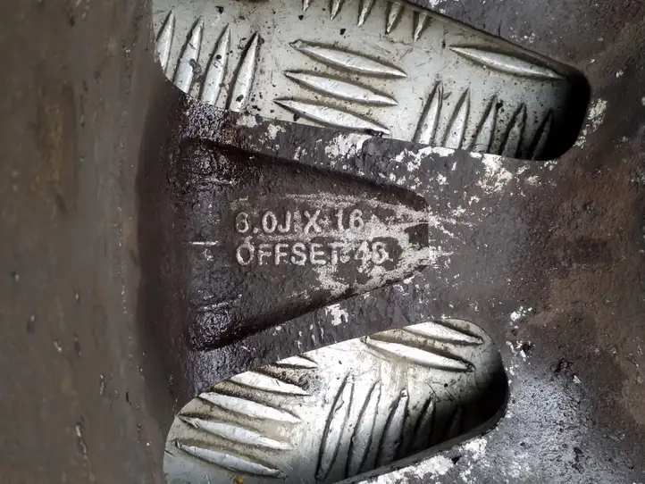 Kia Rio   529101W300 Обод (ободья) колеса из легкого сплава R 16