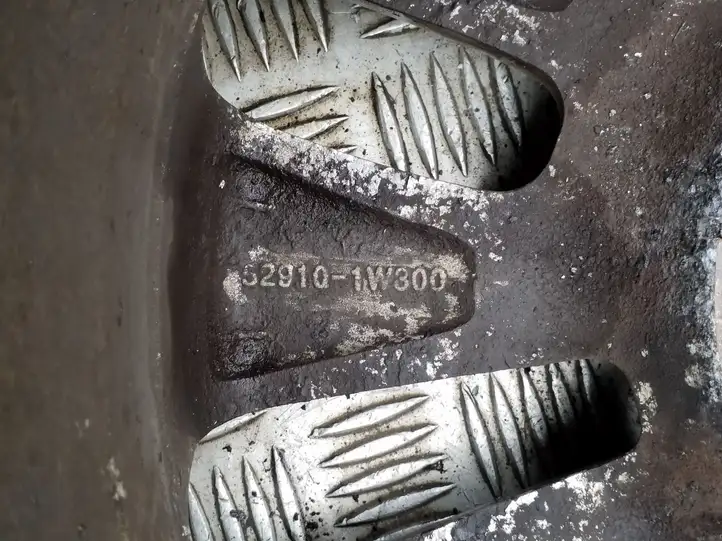 Kia Rio   529101W300 Обод (ободья) колеса из легкого сплава R 16