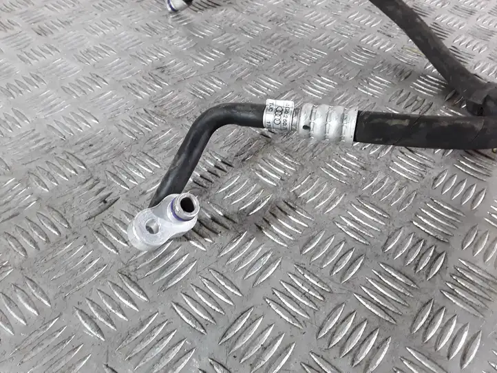 Audi A6 C7 (2011 - 2014) 4G0260701AF Трубки и шланги кондиционера — фото 4