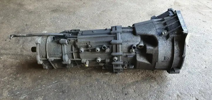 BMW X3 E83   1069401051 Механическая коробка передач, 6 передач