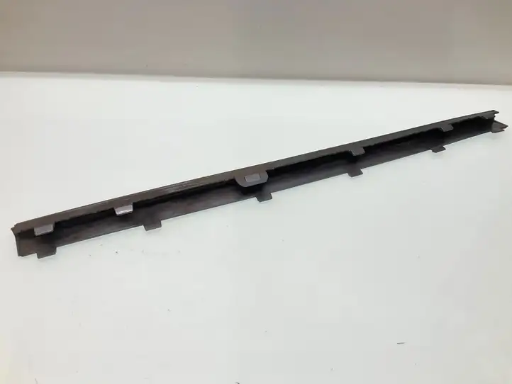 Volvo XC90 (2014 - 2019) 31383799 Молдинг переднего бампера — фото 2