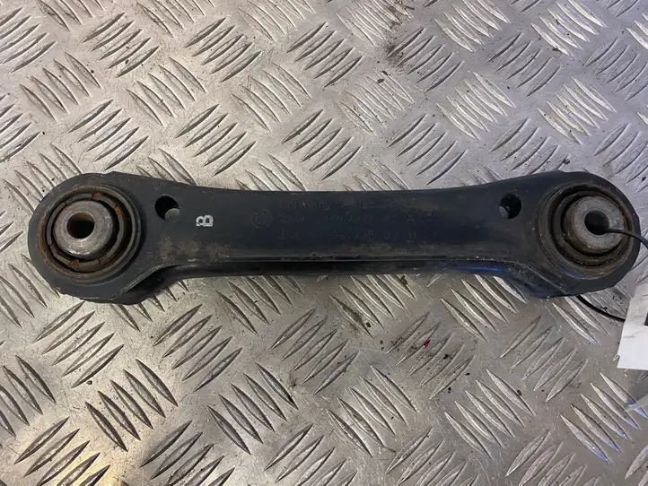 BMW 3 E90 E91 (2005 - 2012)  33326782237 Рычаг