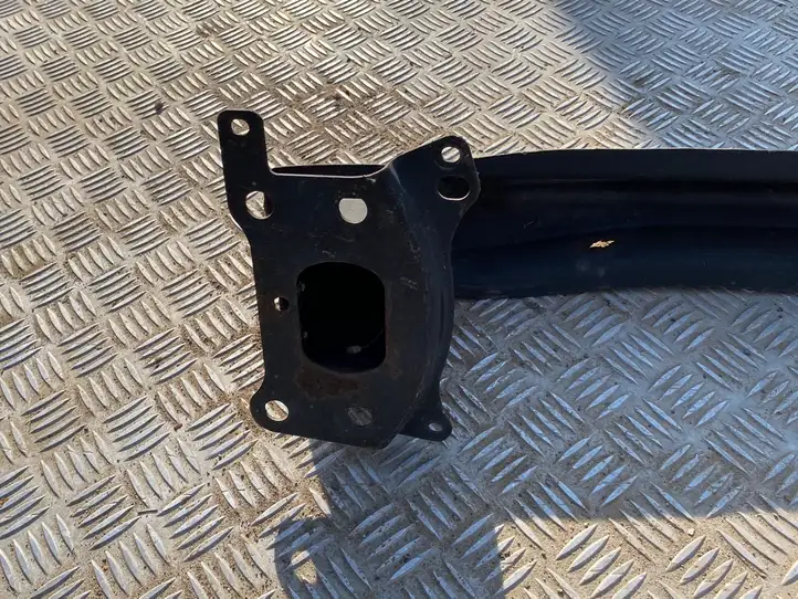 Volkswagen Caddy (2004 - 2010)   Балка переднего бампера