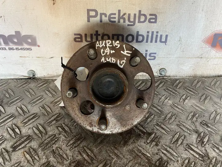 Toyota Auris 150 (2006 - 2012) Подшипник колеса — фото 1