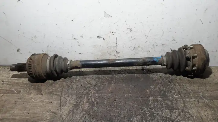 BMW 1 E82 E88 (2007 - 2014)   Задняя полуось