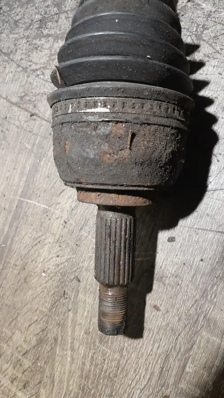 Renault Scenic II -  Grand scenic II (2003 - 2006)   Передняя полуось