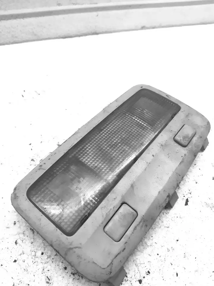 Toyota Avensis T250 (2006 - 2009) 8125005002 Передняя подсветка — фото 1