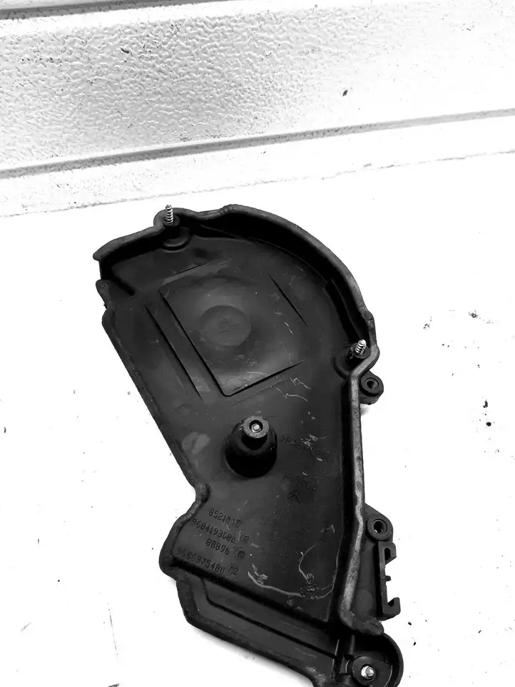 Ford Fiesta (2009 - 2012) 9684193080 Защита ремня ГРМ — фото 1