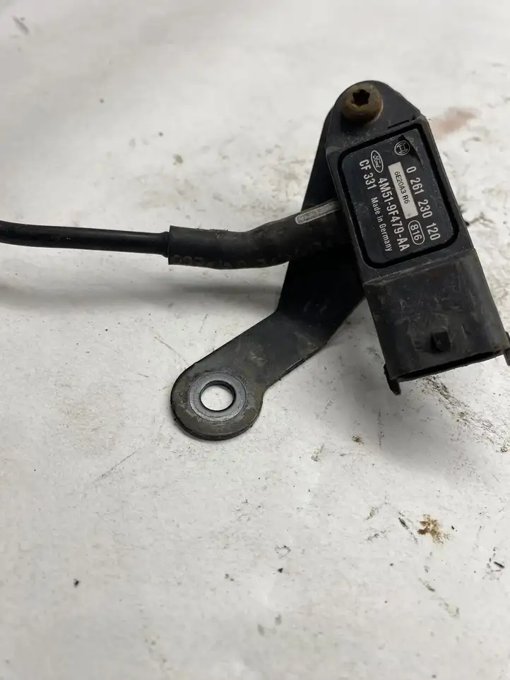 Ford Connect (2002 - 2007) 0261230120 Датчик давления воздуха впуска — фото 3
