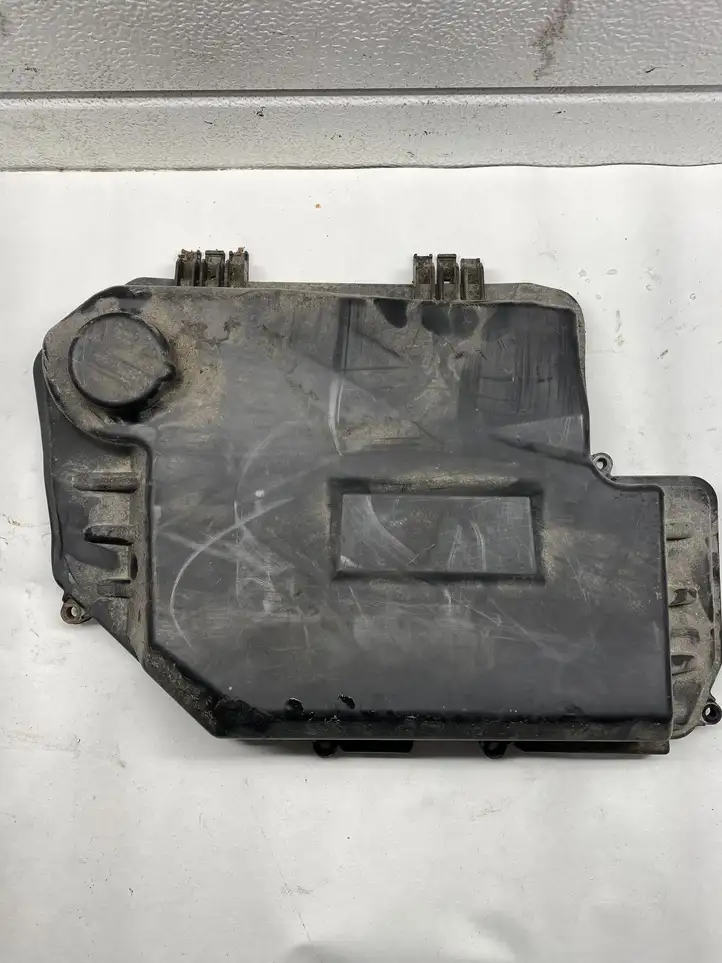 Audi A6 S6 C6 4F (2004 - 2008) 4F1907613 Крышка расширительного бачка — фото 3
