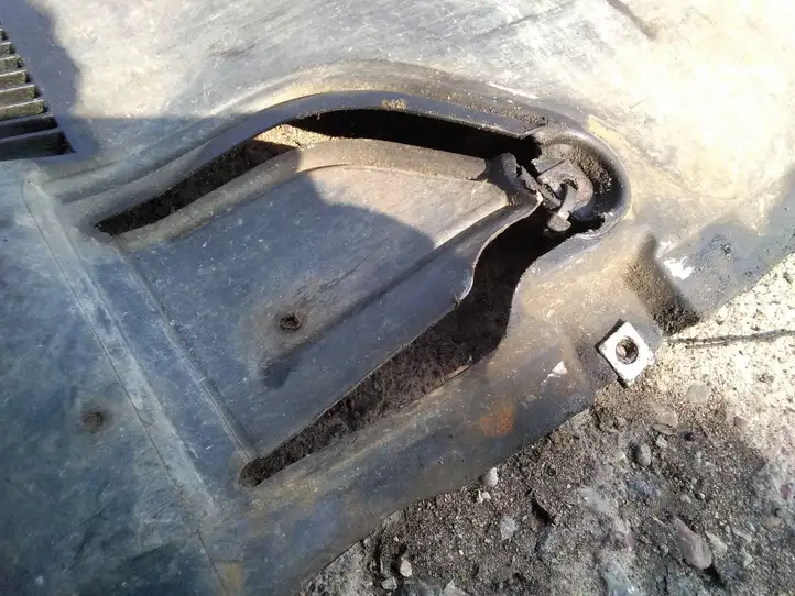 Toyota Corolla Verso AR10 (2004 - 2009) 514510F020 Защита двигателя — фото 3