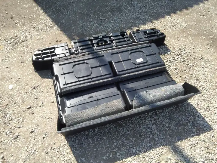 Toyota Corolla Verso AR10 (2004 - 2009) 649910F010 Прочая отделка багажника — фото 2