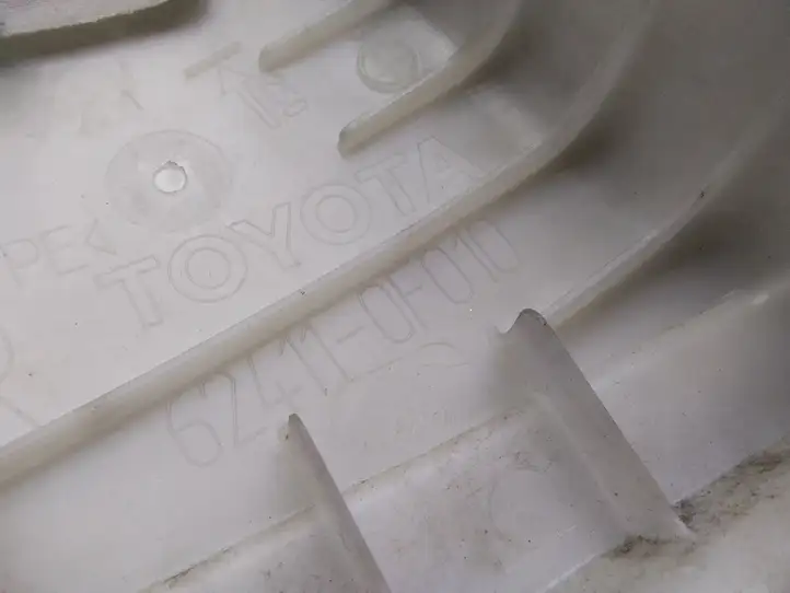 Toyota Corolla Verso AR10 (2004 - 2009) 624110F010 Верхняя обшивка стойки B — фото 2