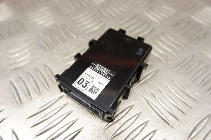 8911118140 Lexus RX 450H Gateway valdymo modulis