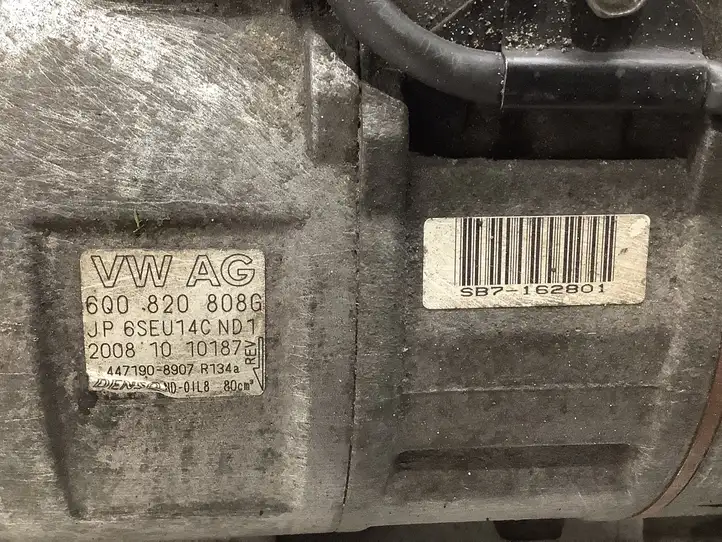 Volkswagen Polo (2005 - 2009) 6Q0820808G Компрессор (насос) кондиционера воздуха — фото 2