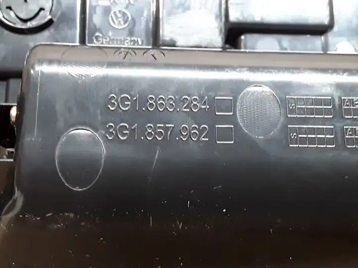 Volkswagen PASSAT B8 (2015 - ) 3G1863284 Ящик центральной консоли — фото 4