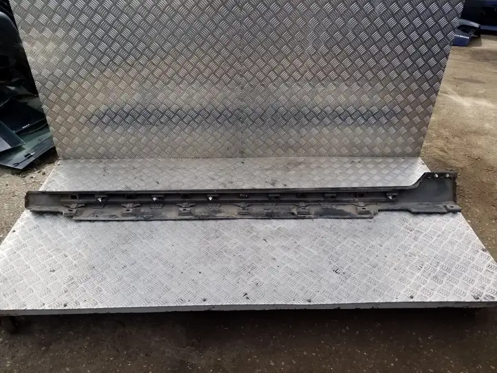 Volkswagen PASSAT B8 (2015 - ) 3G0853858 Порог кузова — фото 2