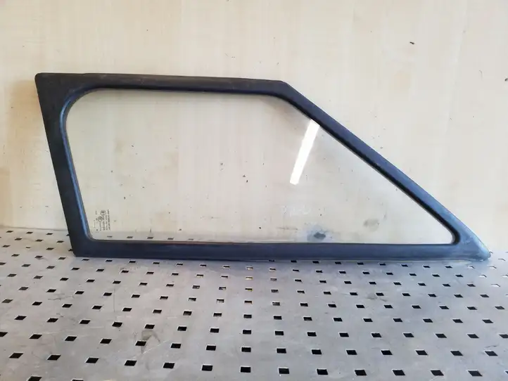 Mercedes-Benz Sprinter W901 W902 W903 W904 (1995 - 2007) 43R001025 Форточка двери — фото 1