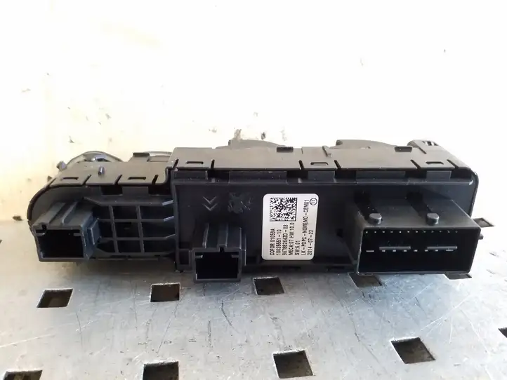 Citroen C4 Grand Picasso (2013 - 2016) 96788264ZD Блок кнопок стеклоподъемников — фото 4