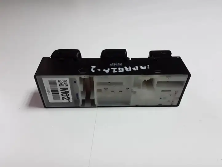 Subaru Impreza IV (2013 - 2016) 83071FJ020 Блок кнопок стеклоподъемников — фото 2