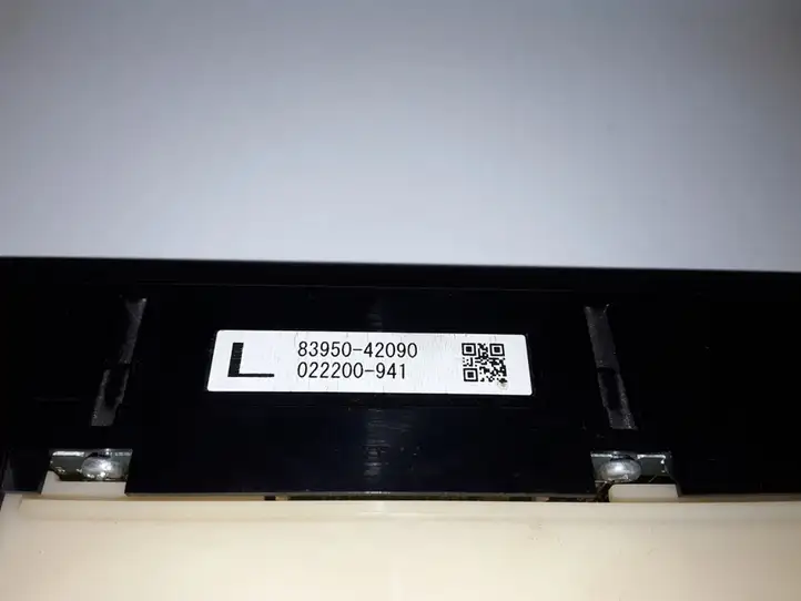 Toyota RAV 4 (XA40) (2012 - 2018) 8395042090 Мултифункционный включатель управления / ручка — фото 2