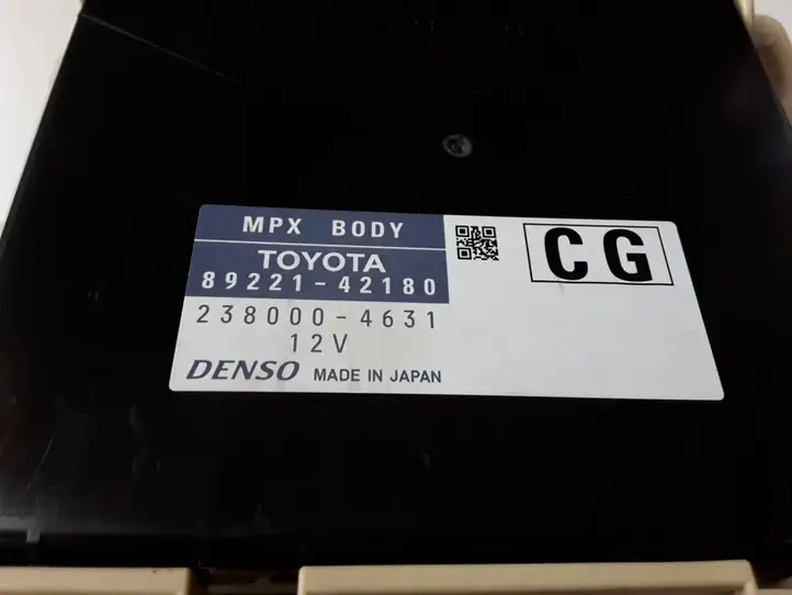 Toyota RAV 4 (XA40) (2012 - 2018) 8922142180 Модуль комфорта — фото 2