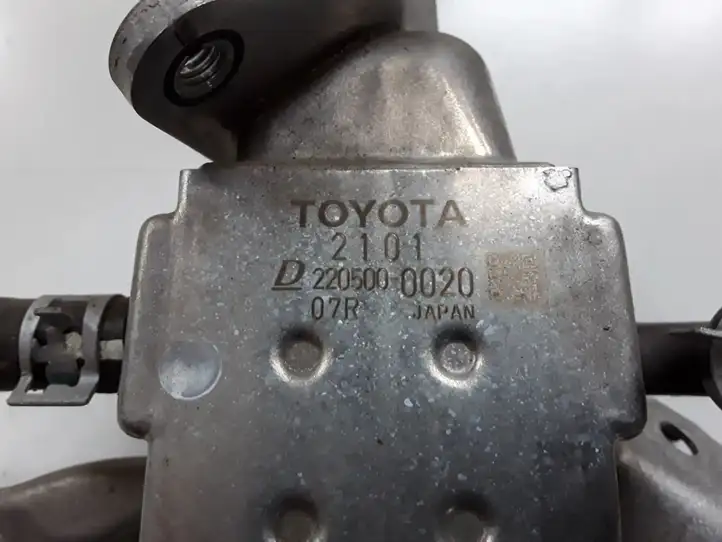 Toyota Yaris (2014 - 2019) 2205000020 Охладитель клапана EGR — фото 2