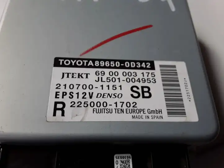 Toyota Yaris (2014 - 2019) 896500D342 Блок управления усилителем руля — фото 2