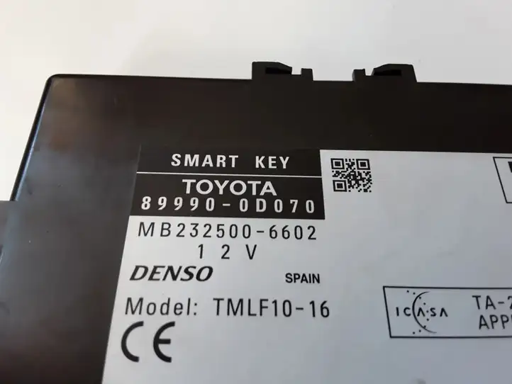 Toyota Yaris (2014 - 2019) 899900D070 Прочие блоки управления — фото 2