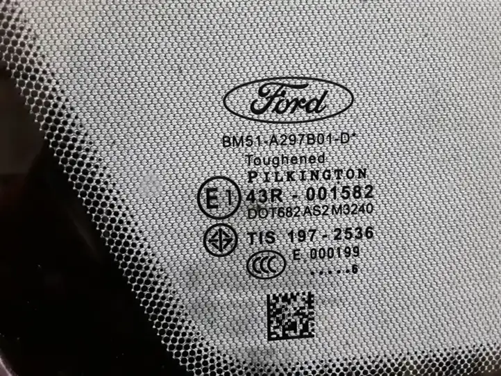 Ford Focus (2015 - 2019) BM51A297B01D Заднее боковое стекло — фото 3