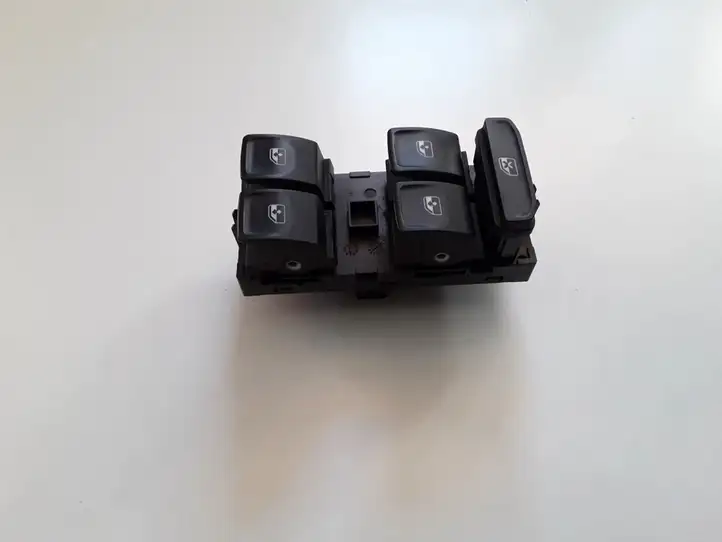 Seat Leon (5F) (2012 - 2019) 5G0959857F Кнопка стеклоподъемников — фото 1