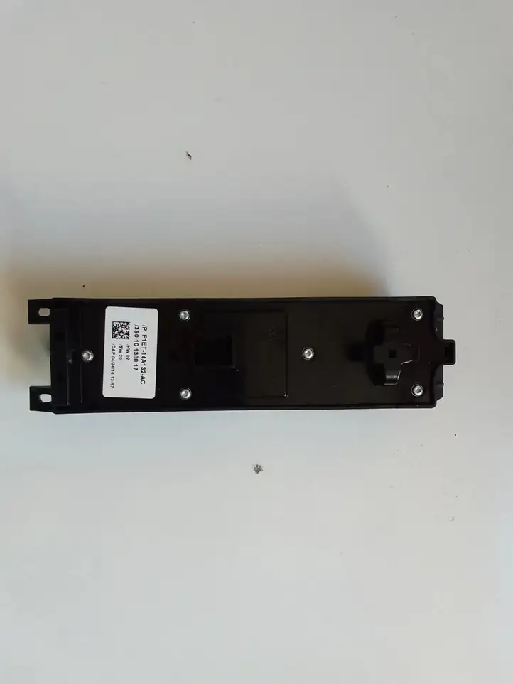 Ford Kuga II (2013 - 2019) 3S010138817 Кнопка стеклоподъемников — фото 2