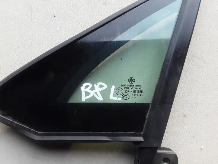 Volkswagen PASSAT B8 (2015 - ) 3G0845113C Форточка двери — фото 2
