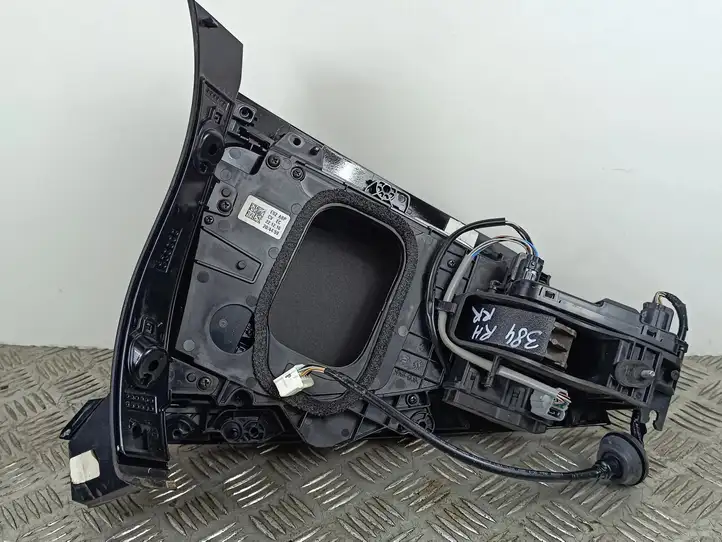 Kia EV6 (2021 - ) Крышка зарядного разъема — фото 5