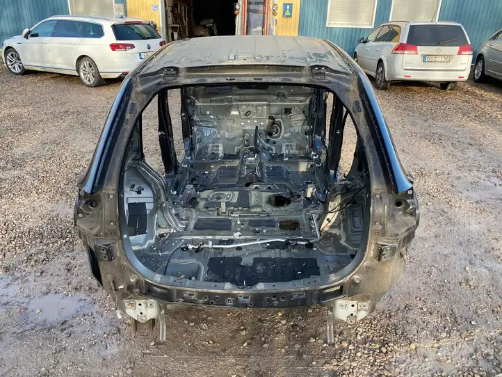 Mitsubishi Outlander (2014 - 2016) Кузов — фото 10