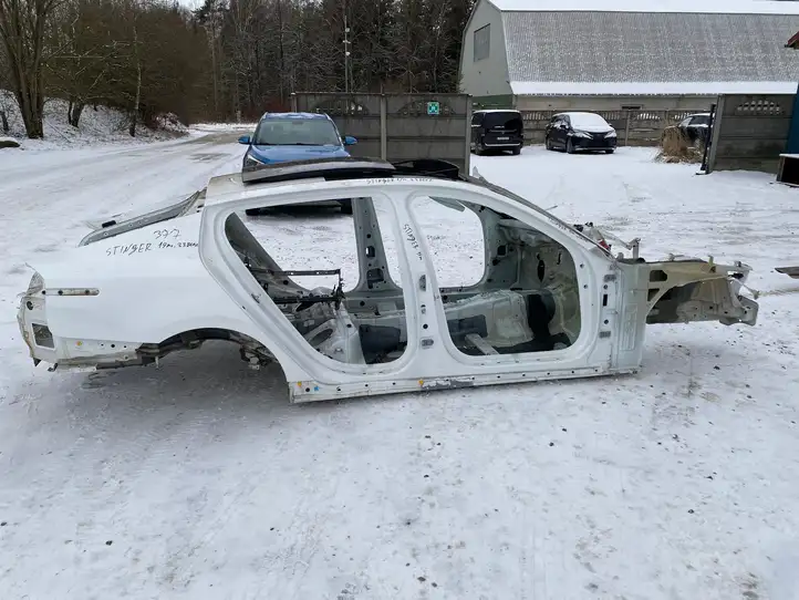 Kia Stinger (2017 - ) Кузов — фото 1