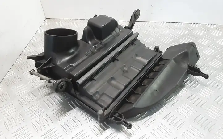 Mercedes-Benz S W221 (2005 - 2013) A6420902101 Корпус воздушного фильтра — фото 4