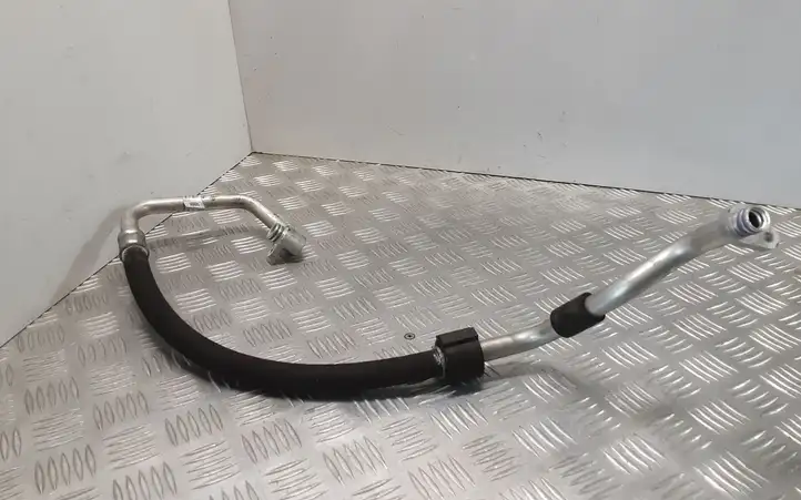 Land Rover Range Rover Evoque L538 (2015 - 2018) GJ3219N602BB Трубки и шланги кондиционера — фото 2
