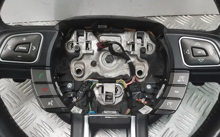 Land Rover Range Rover Evoque L538 (2015 - 2018) HJ32043B13BA Руль — фото 7